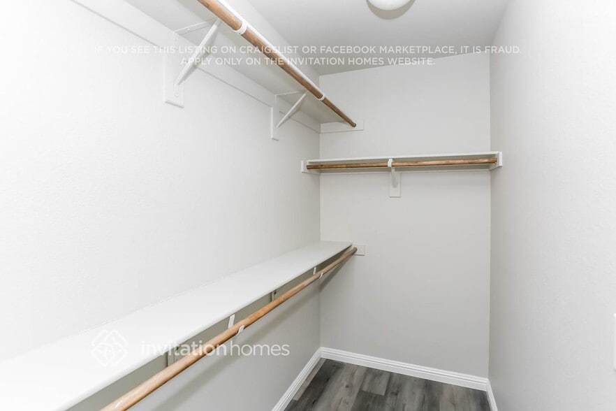 Building Photo - 7178 Steubling Glen St