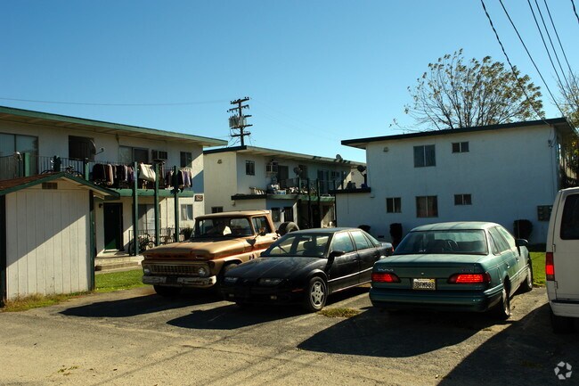 Exterior Photo - Californian