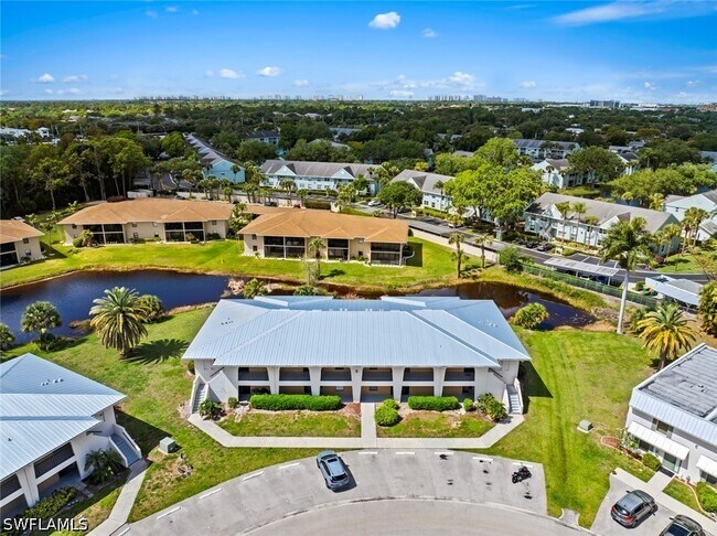 Building Photo - 151 Cypress Way E