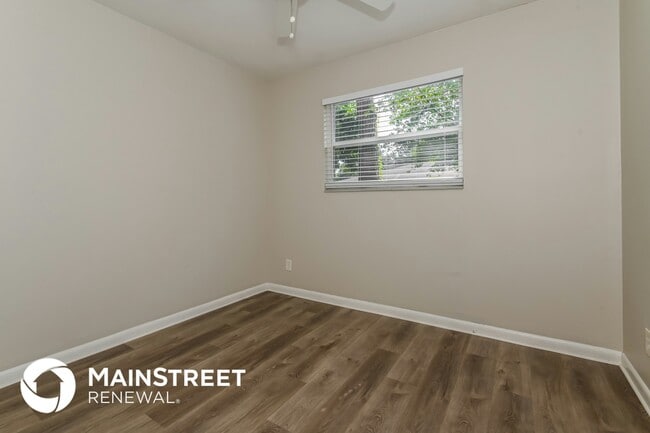 Building Photo - 11734 Cape Horn Ave