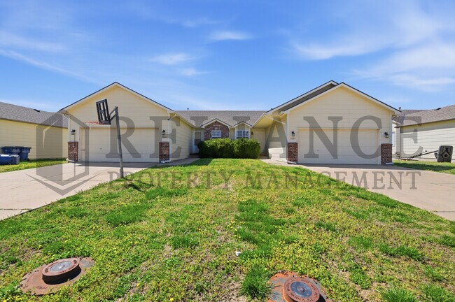 Building Photo - 9922 E Kinkaid Cir