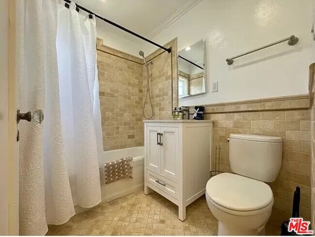 Building Photo - 1144 15th St