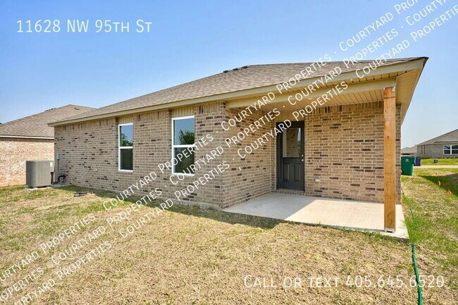 Building Photo - 11628 NW 95th St