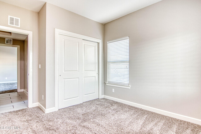 Building Photo - 14700 Harry Flournoy Ave