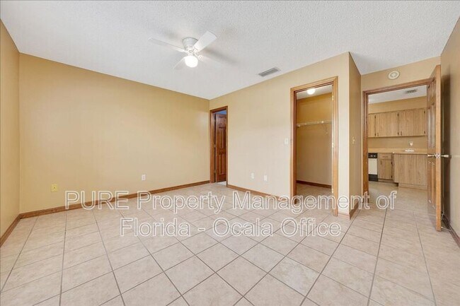 Building Photo - 4331 SE 106th Pl