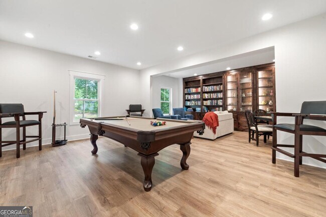Building Photo - 1100 Hidden Hills Cir