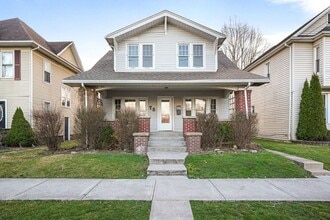 Building Photo - 3 BED 2 FULL BATH W/ OFFICE - AVAILABLE JU...