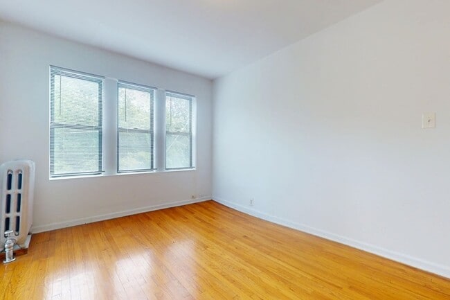 Floorplan - 5415 S. Woodlawn Avenue