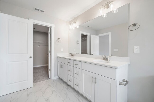 Building Photo - Brand New Construction Luxury Townhome in ...