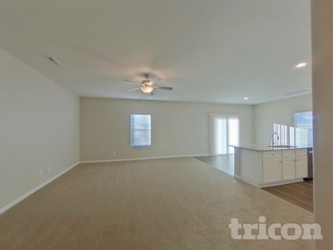 Building Photo - 4354 One Mile Wy