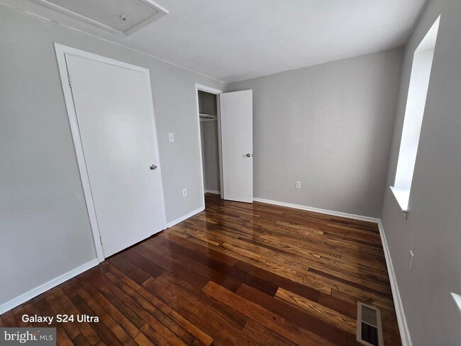 Building Photo - 13825 Cabernet Ct