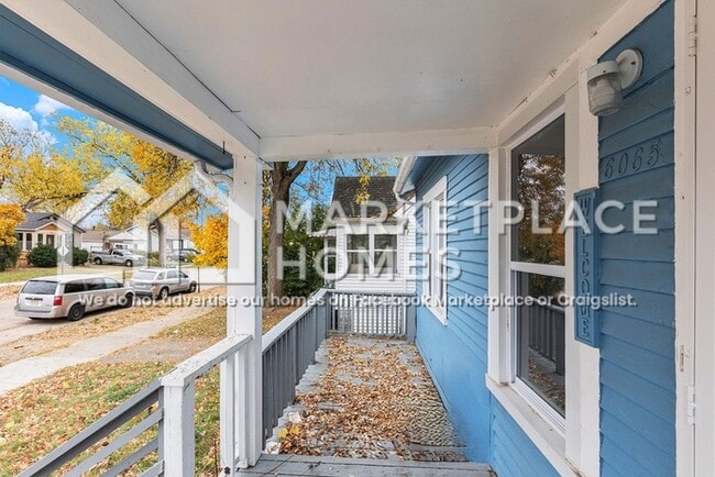 Building Photo - 6065 Plainview Ave