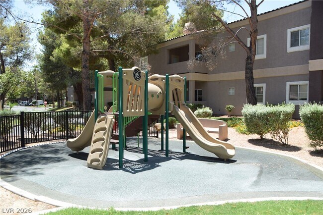Building Photo - 5250 S Rainbow Blvd