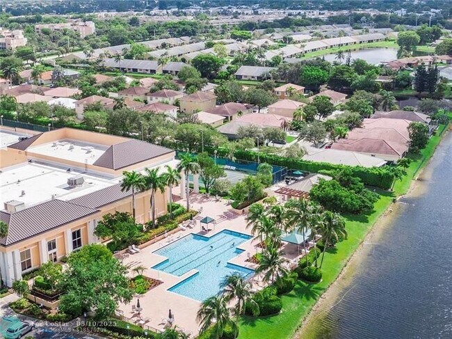 Building Photo - 7765 Yardley Dr