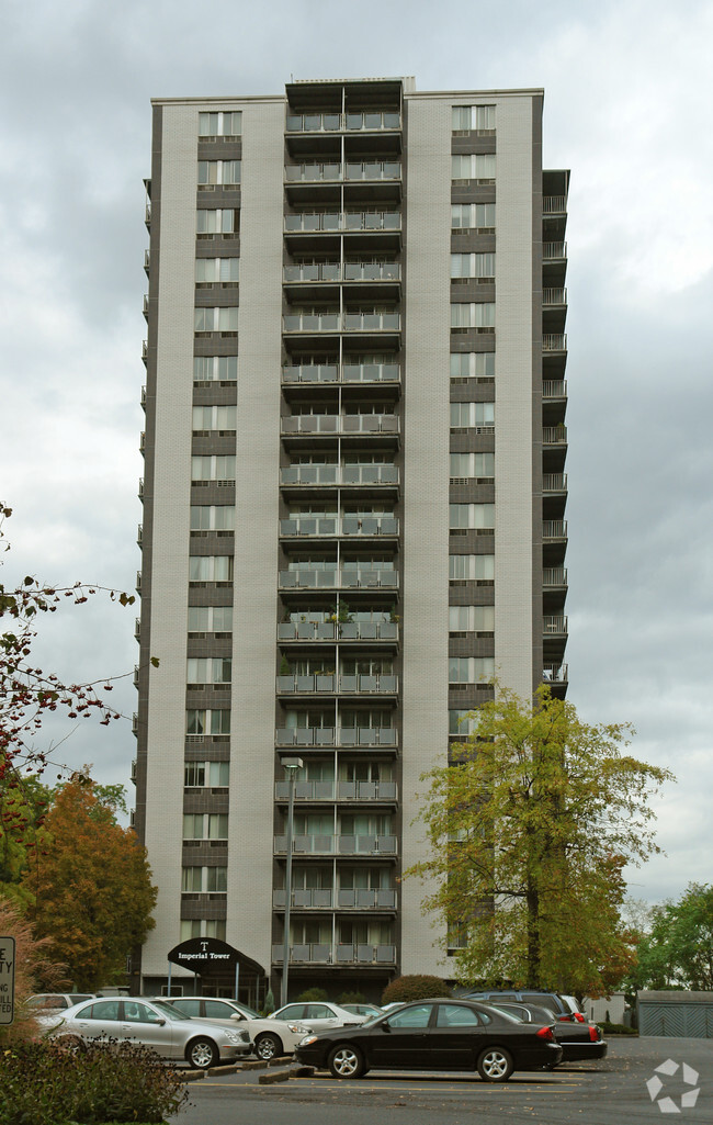 Primary Photo - Imperial Tower