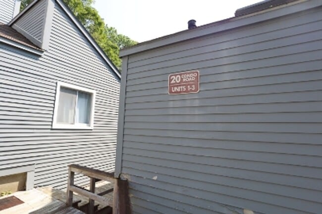 Building Photo - $1,900/mo 3 Bed Condo in Waterville Estates