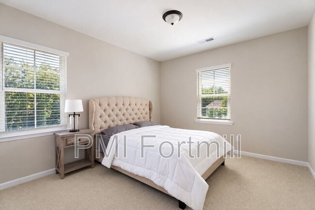 Building Photo - 3138 Montreaux Valley Dr