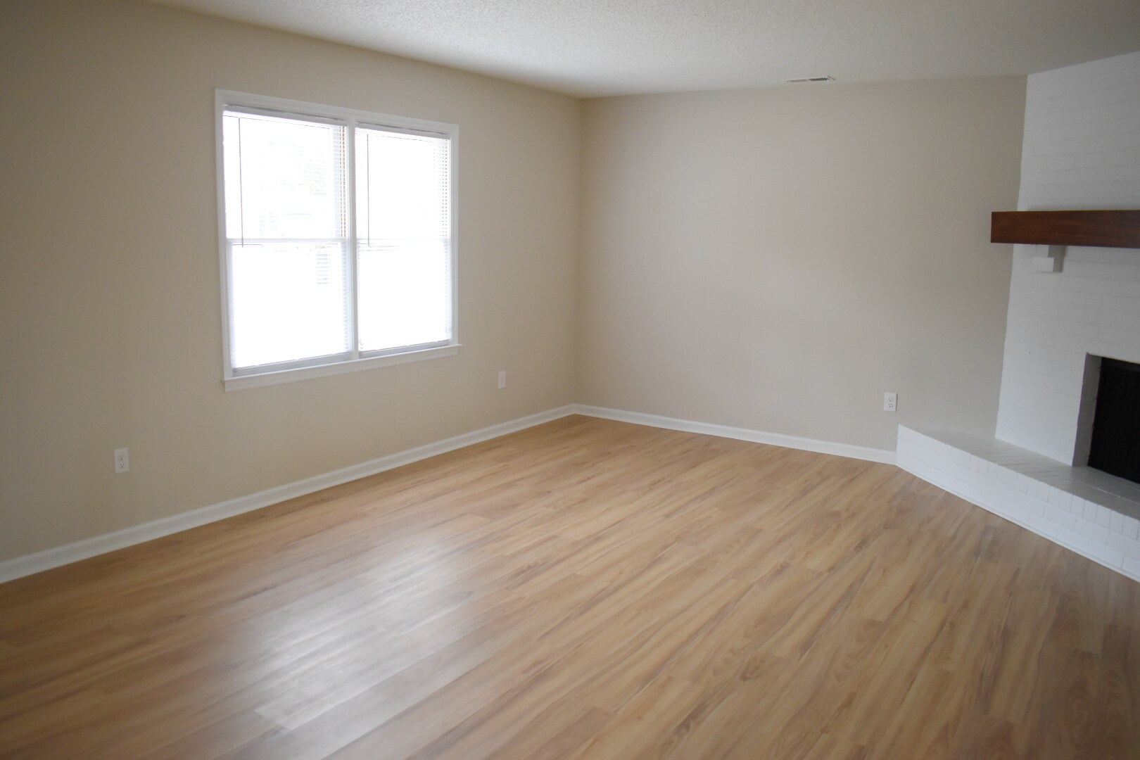 Building Photo - 4839 Berkley Dr