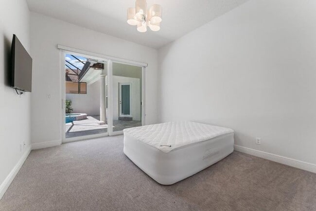 Building Photo - 128 Abondance Dr