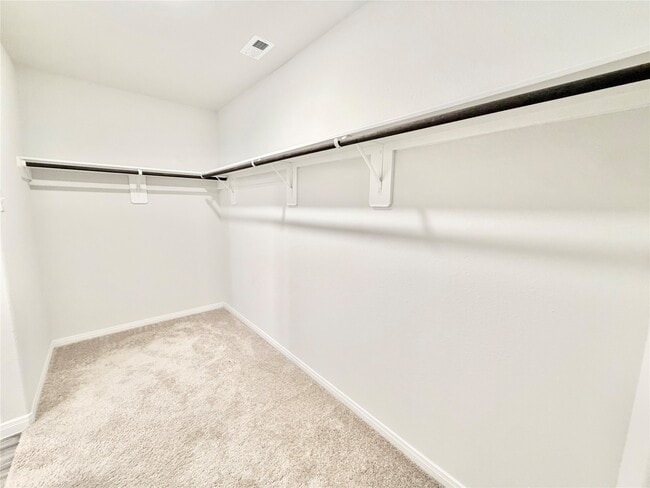 Building Photo - 1395 Rd 5102