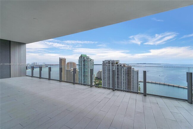 Building Photo - 300 Biscayne Blvd Way