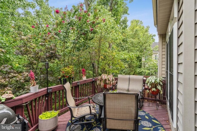 Building Photo - 6667 Debra Lu Way