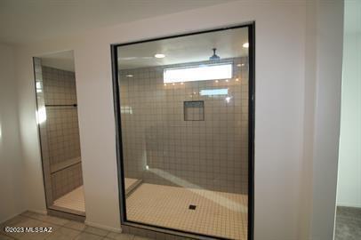 Building Photo - 10947 W Renwick Dr