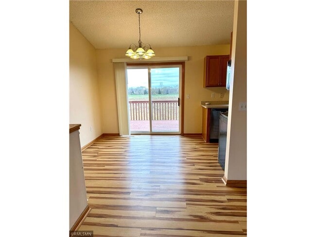 Building Photo - 2027 Brittany Ct