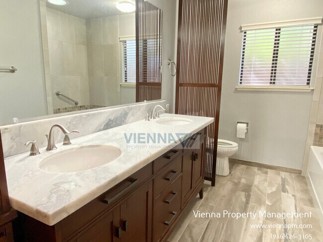 Building Photo - 3539 Buckskin Ct
