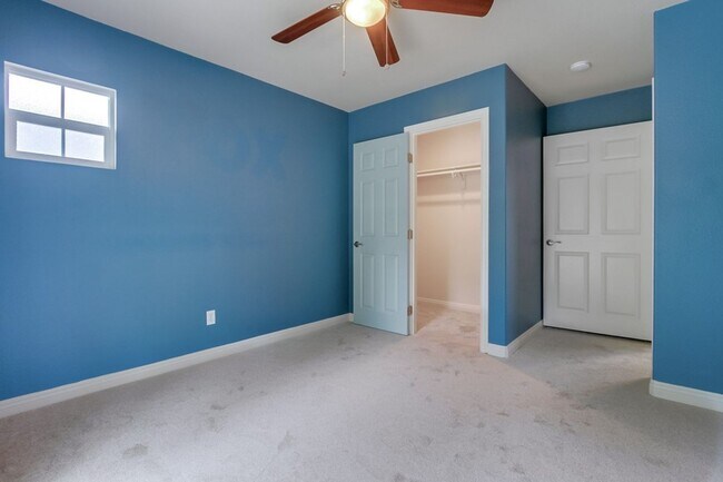Building Photo - 4 Bedroom Cul-de-Sac home in San Elijo Hills!