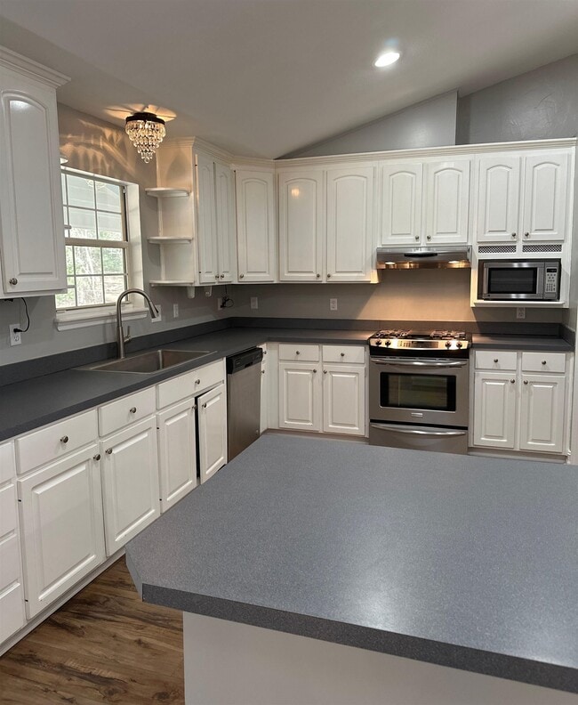 Building Photo - 3474 Paces Ferry Rd