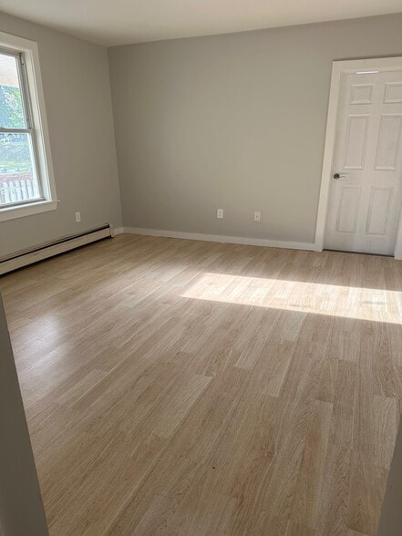 Living Room - 109 Prichard St