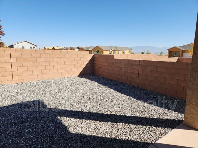 Building Photo - 10637 Aspiration Ln SW