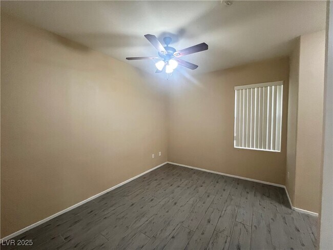 Building Photo - 673 Peachy Canyon Cir