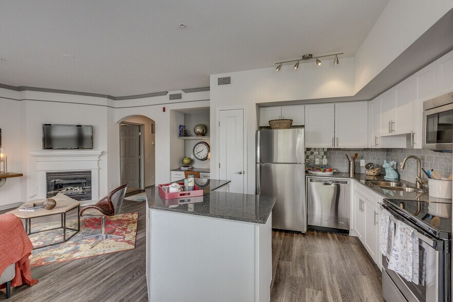 IMT Lowry 8155 E Fairmount Dr Denver CO 80230 Apartment Finder