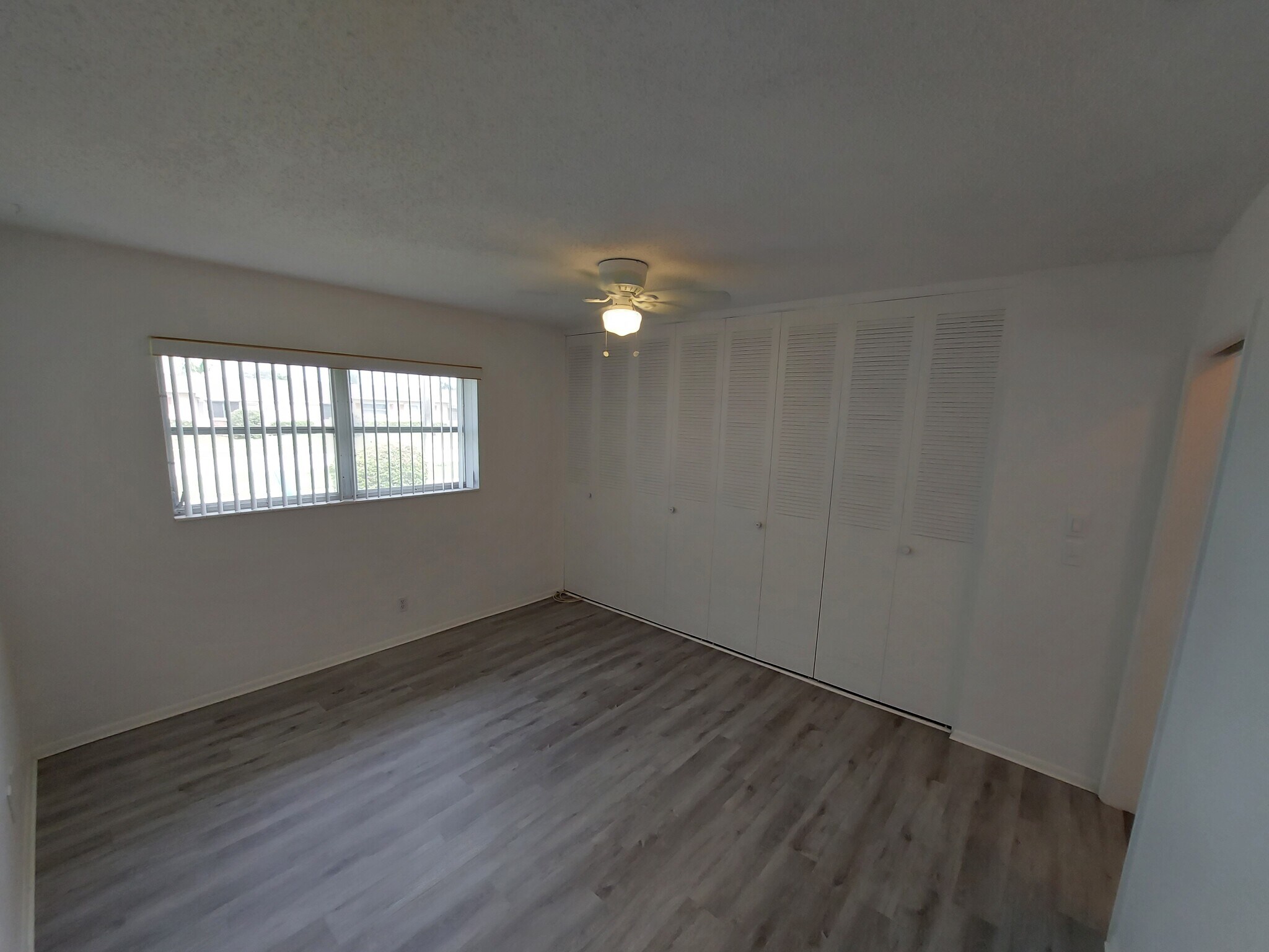 Master Bedroom - 2723 Dudley Dr E