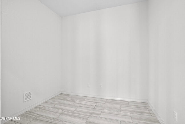Building Photo - 12406 Furlong Cir