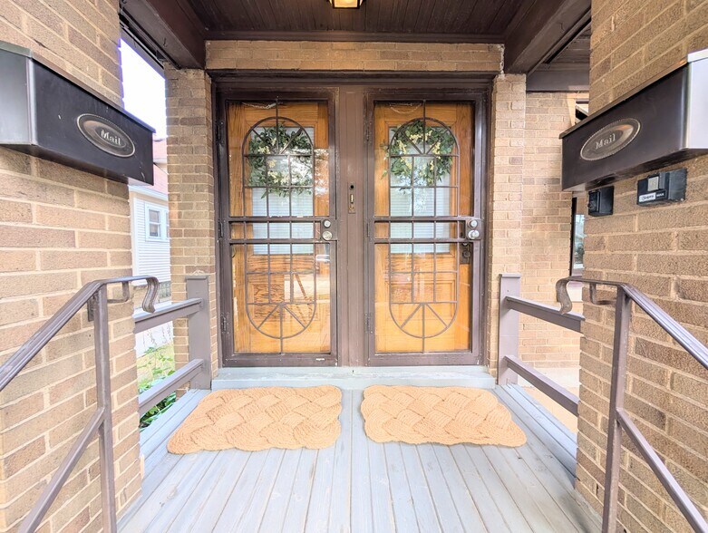 Building Photo - 2344 N 68th St