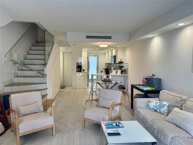 Building Photo - 881 Ocean Dr