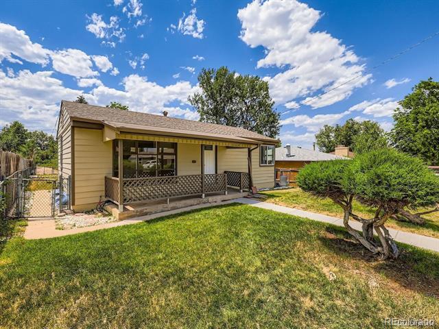 Building Photo - 235 S Stuart St