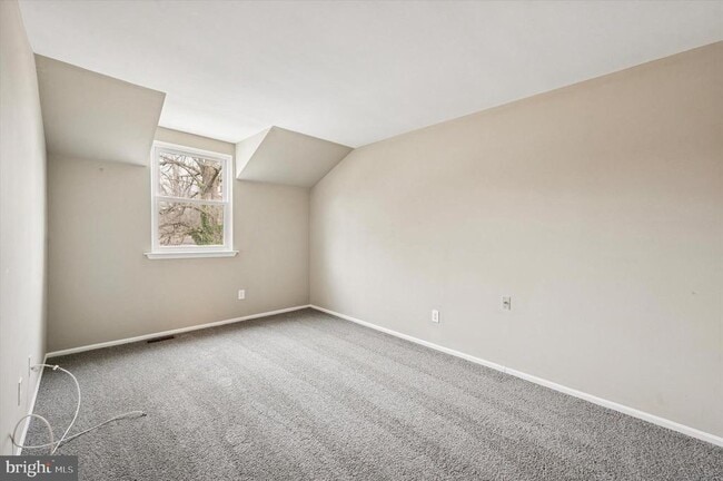 Building Photo - 50 Silver Lake Terrace