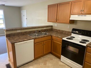 Building Photo - 171 St George Ln