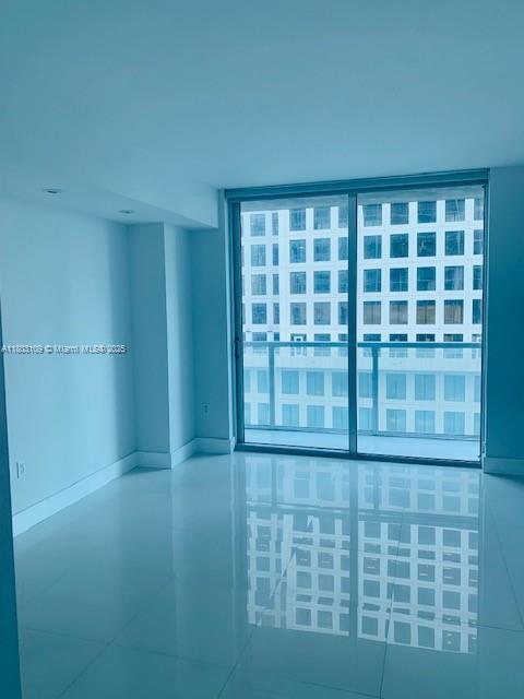 Building Photo - 500 Brickell Ave