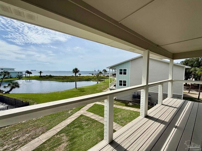 Building Photo - 200 Pensacola Beach Rd
