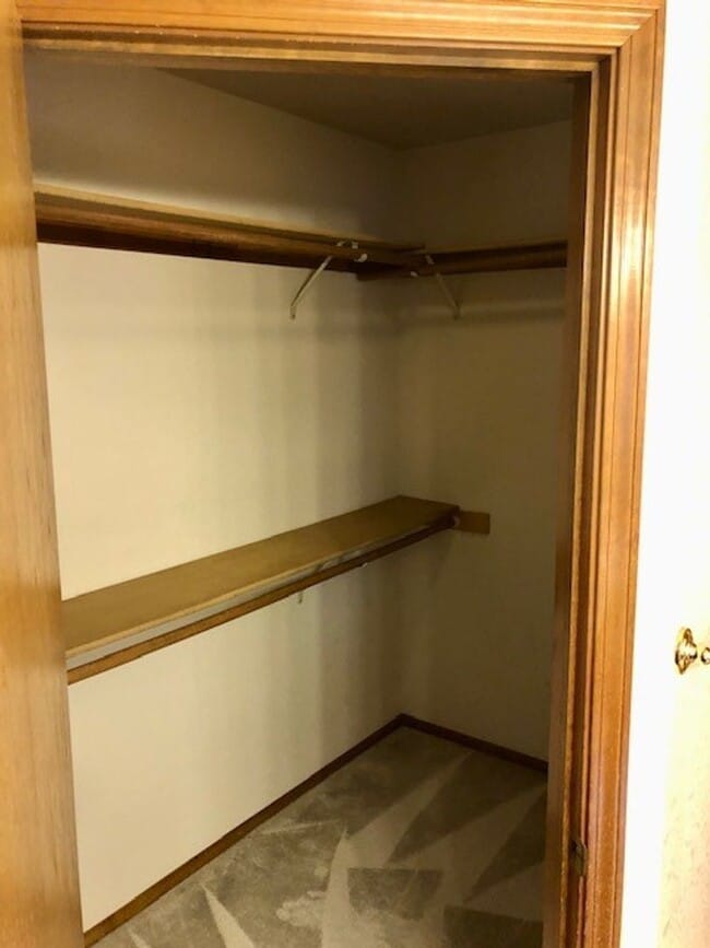 Building Photo - Spacious 4 bedroom 3 bath home in Folsom