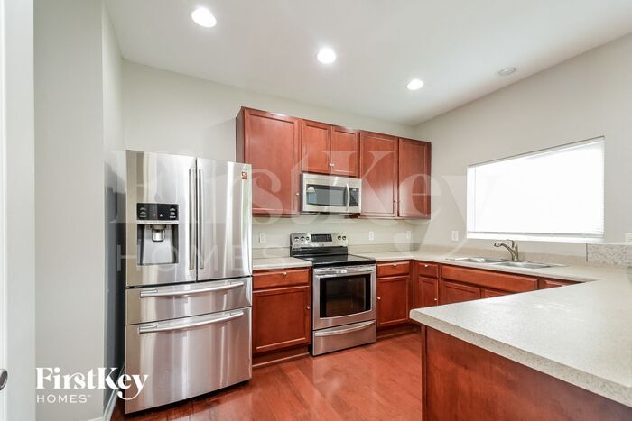 Building Photo - 1025 Sweet Gale Dr