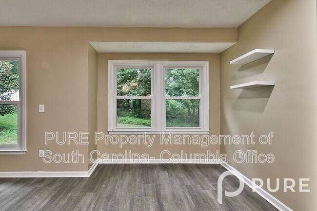 Building Photo - 308 Southampton Dr
