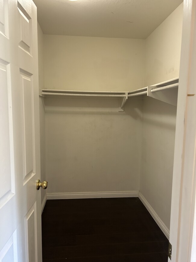 Walk in closet # 2 - 29200 Alicante Ave