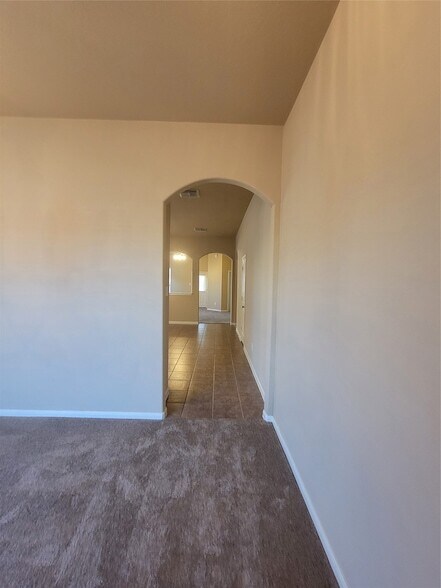 Building Photo - 4238 Barossa Valley Ln