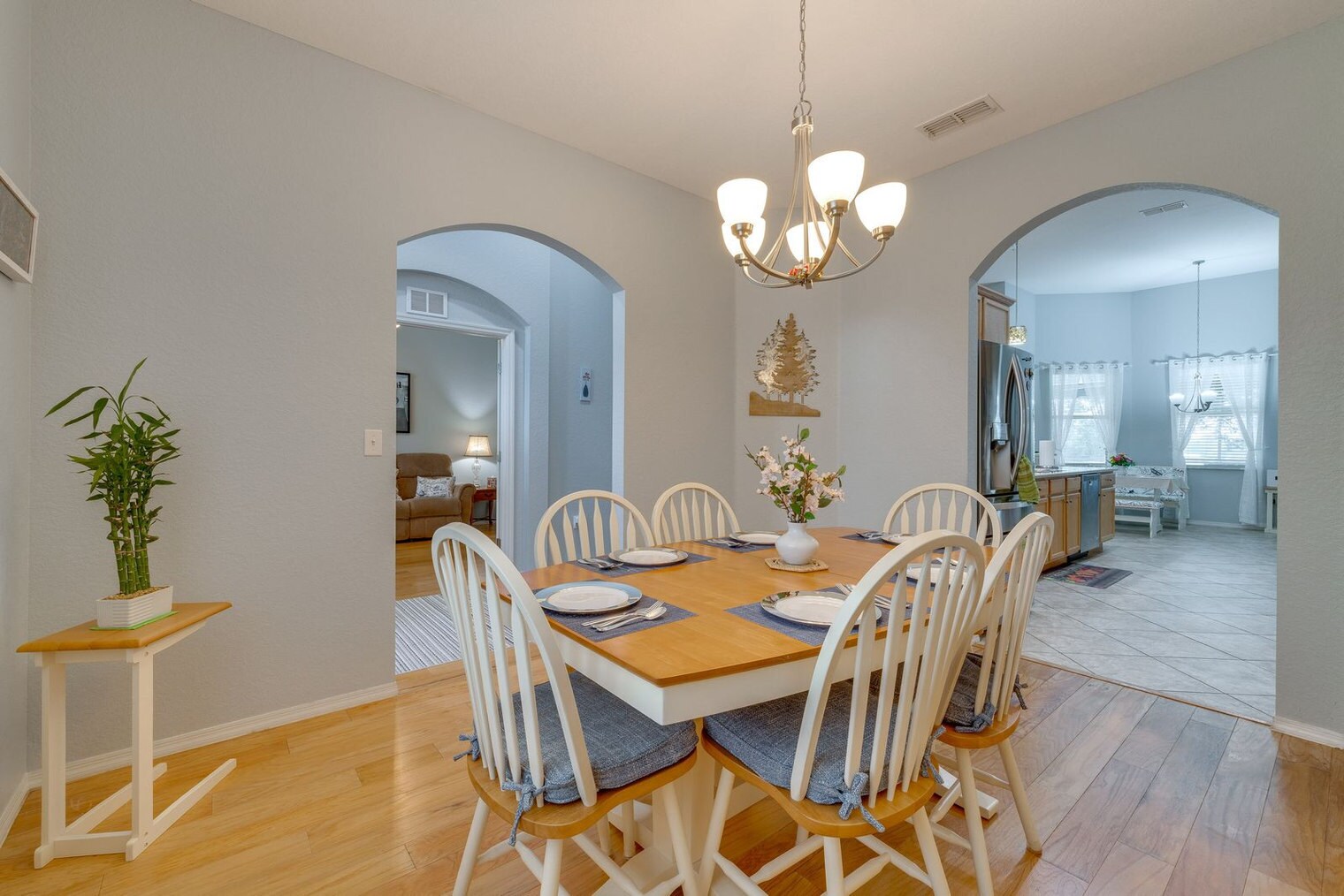 Building Photo - 4118 Dinner Lake Way